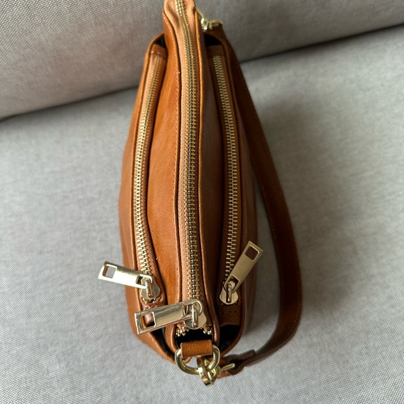 NWT DEVINA FIRENZE BAG - Picture 4 of 9